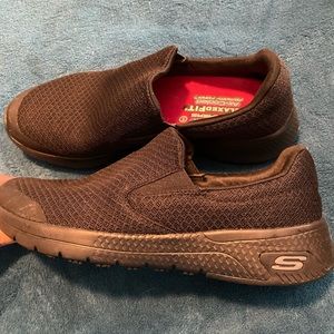 Skechers non slip work shoes